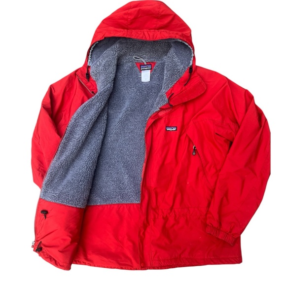 Patagonia | Men’s Jacket - Picture 3 of 7